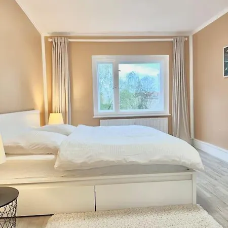 2 Mit Parkplatz Apartment Berlin