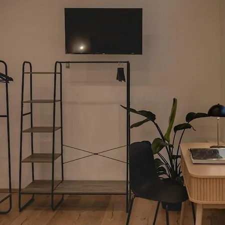 Appartement 2 Mit Parkplatz *