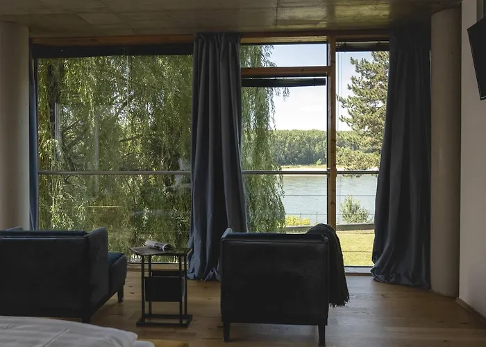 2 Mit Parkplatz * 柏林