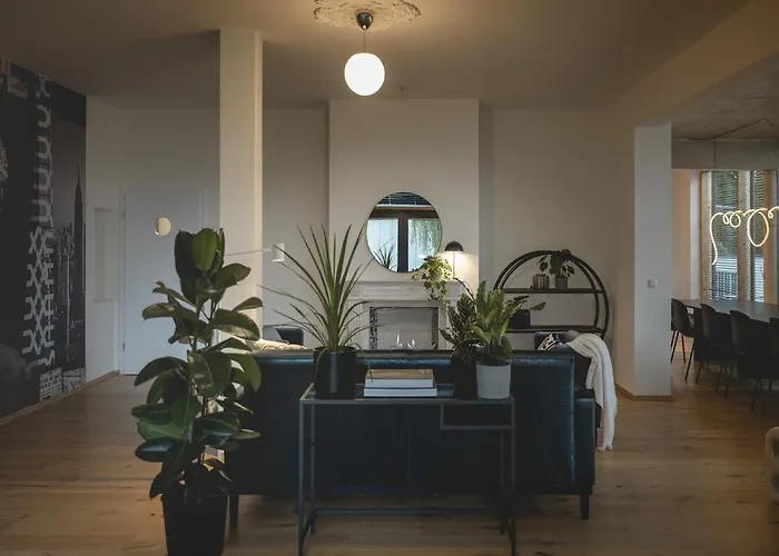 2 Mit Parkplatz * Berlín