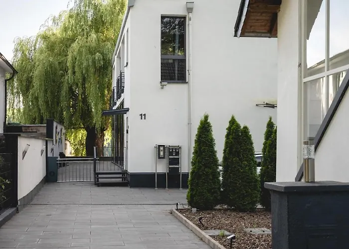 2 Mit Parkplatz Apartamento *