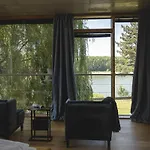 2 Mit Parkplatz * Berlin